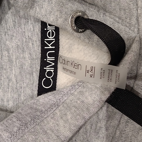 CALVIN KLEIN Performance Cropped Hoodie Sweater, Gray, XL - Picture 3 of 10